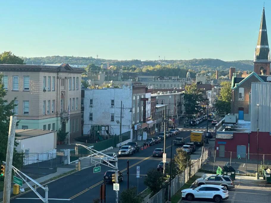 The Modern Suite - 2Br Close To Nyc 帕特森 外观 照片