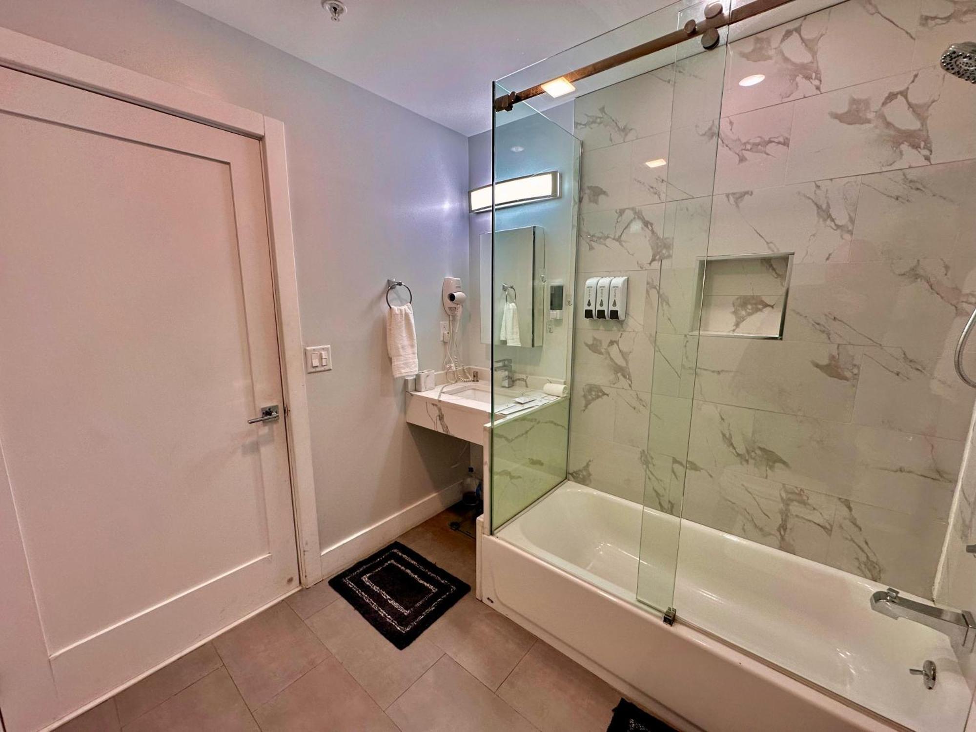 The Modern Suite - 2Br Close To Nyc 帕特森 外观 照片